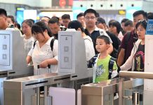Cina: concluso il periodo di picco dei viaggi estivi (2)