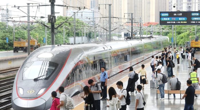 Cina: concluso il periodo di picco dei viaggi estivi (3)