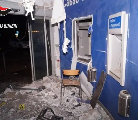 Assalti ai bancomat con la tecnica delle “marmotte” esplosive, 7 arresti nel Foggiano