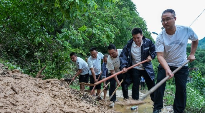 Cina: Longnan attiva livello II di risposta alle emergenze per inondazioni (1)