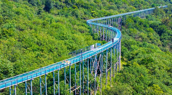 Cina: Anhui, monte Langya attira turisti con attività diurne e notturne (1)