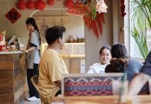 Cina: il “Villaggio di pietra” di Tianjin attrae numerosi turisti (3)