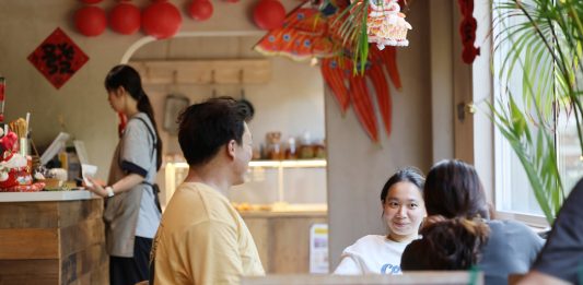 Cina: il “Villaggio di pietra” di Tianjin attrae numerosi turisti (3)