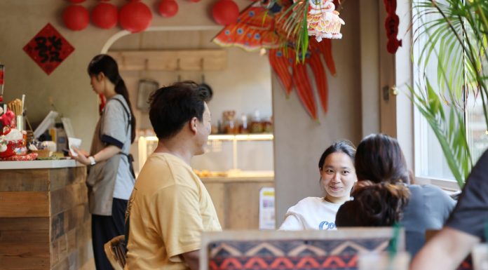 Cina: il “Villaggio di pietra” di Tianjin attrae numerosi turisti (3)