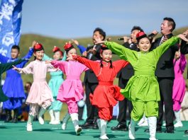 Cina: turismo sotto le stelle nelle praterie della Mongolia Interna (2)