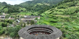 Cina: turismo e cultura valorizzano gli antichi Tulou del Fujian (2)