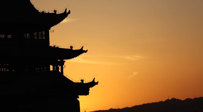 Cina: il tramonto visto dal passo di Jiayu, sulla Grande Muraglia (3)