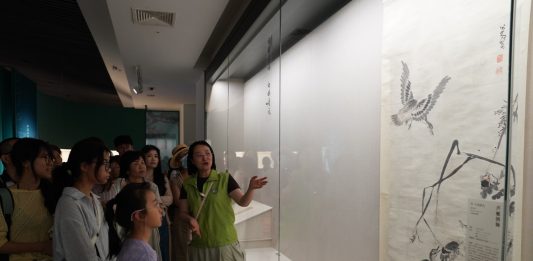Cina: Nanchang, mostra celebra i 400 anni dalla nascita di Badashanren (3)