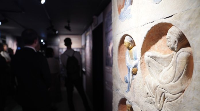 Cina: le incisioni rupestri di Dazu in mostra a New York (3)