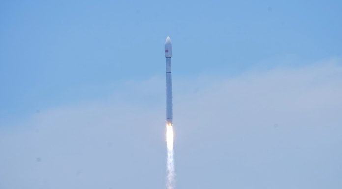 Cina: Hainan, lanciato in orbita nuovo gruppo di satelliti per internet (2)