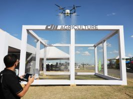 Cina: accolto con favore riesame USA di designazione DJI come “azienda militare”