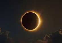 Eclissi solare parziale in tutta Italia, come osservarla in sicurezza