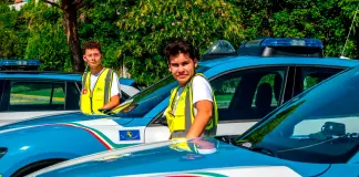 Metting di Rimini, quattro giovani “di scorta” con la Polizia Stradale a seguito del Papa