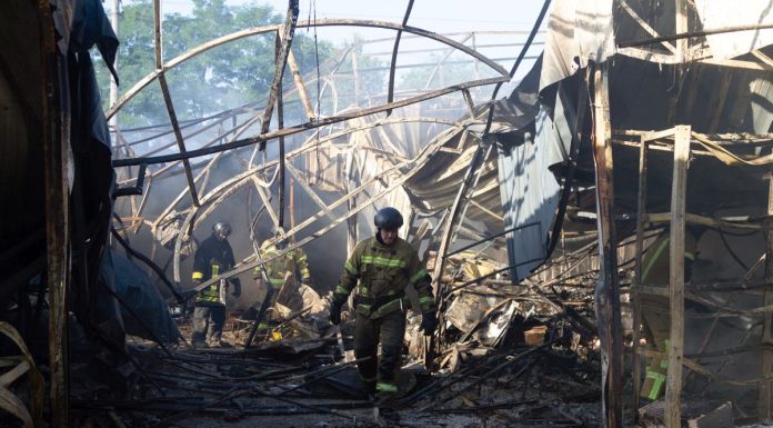 Attacchi russi vicino Kiev, tre morti tra cui un bambino