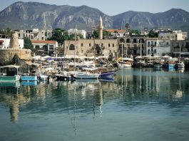 Cipro, un traghetto si ribalta e affonda al largo di Girne: ci sono dei morti