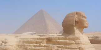 Viaggio in Egitto: come organizzarlo nel migliore dei modi sfinge piramidi