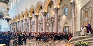 Crollo a Messina, Cattedrale gremita per l’ultimo saluto ad Alessandra Frazzica: oggi lutto cittadino