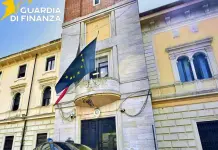 Fatture false per evadere il fisco, sequestrati 285 mila euro a Grosseto
