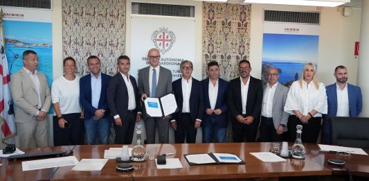 Turismo, sottoscritto il protocollo d’intesa del progetto “Le Porte della Sardegna” per le aree d’accesso all’isola