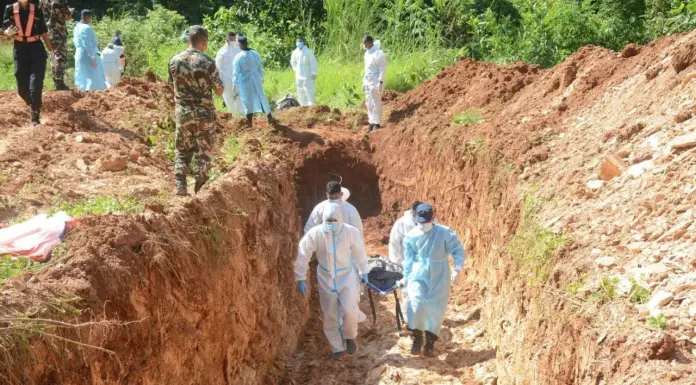 In Nepal si aggrava il bilancio delle vittime, oltre 1000 i morti