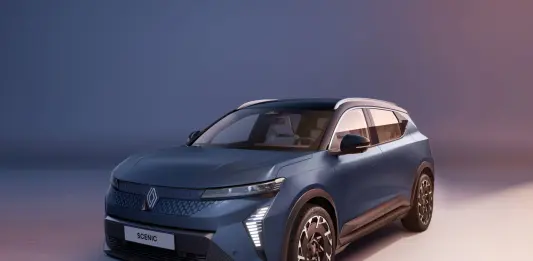 Renault aggiorna Scenic E-Tech Electric, fino a 642 km di autonomia