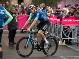 Tronchon vince in volata la 10^ tappa della Vuelta, Mas resta leader