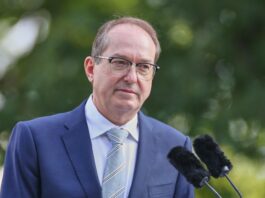 Ministro Interno Germania “Russia responsabile dei droni a lipsia”
