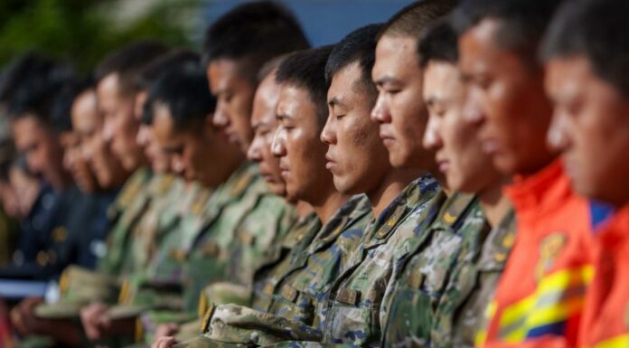 In Cina le commemorazioni per le vittime della colata di fango nello Xizang