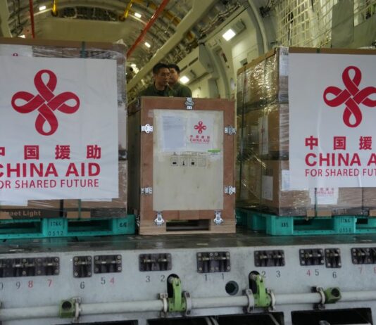 Nepal, la Cina invia aiuti umanitari ed esperti per identificare le vittime