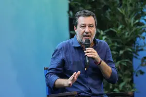 Salvini “Sconto carburanti verrà prorogato fino al 10 settembre”
