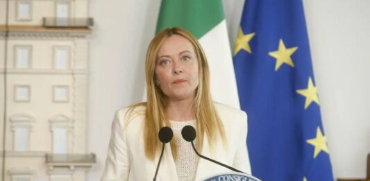Meloni: “Governo più longevo della storia, grazie a coalizione unita e italiani”