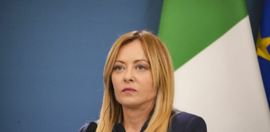 Meloni “Non ho mollato e non intendo farlo. Pagine più belle ancora da scrivere”