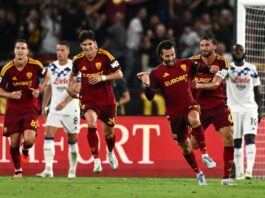 Roma rimonta l’Atalanta nel finale: 2-1 e vetta con l’Inter