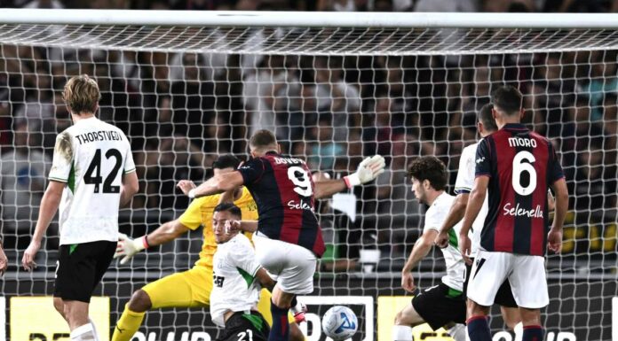 Dovbyk salva il Bologna, il derby col Sassuolo termina 2-2