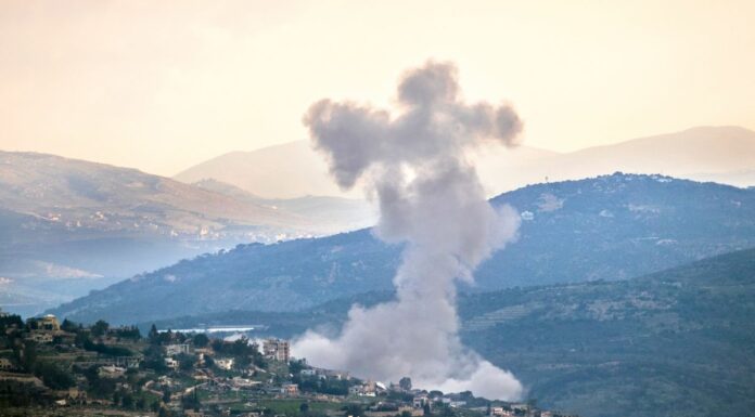 Libano, media “Undici morti in attacchi israeliani nel sud”