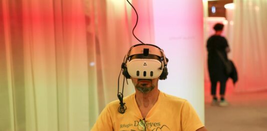 La Cina si racconta con le tecnologie immersive alla Mostra del Cinema a Venezia