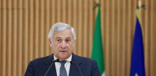 Manovra, Tajani “Da Forza Italia proposte per sostenere i giovani e aiutare il ceto medio”