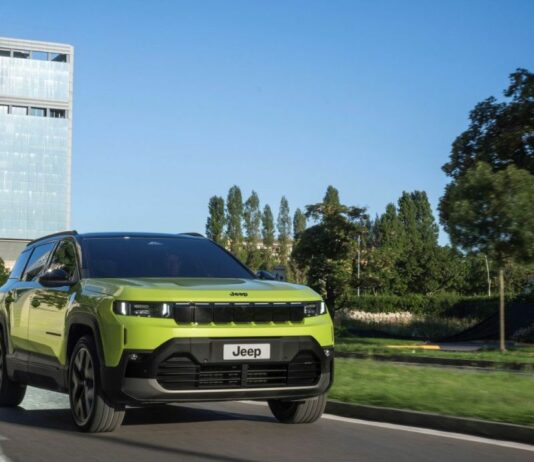 Stellantis, Jeep al Salone Auto di Torino con Nuova Compass Plug-In Hybrid
