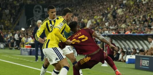 La Roma riabbraccia la Champions con un pari in Turchia
