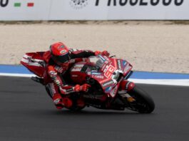 Marc Marquez trionfa al Gp di San Marino, Bezzecchi subito out