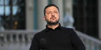 Zelensky “Pronti per misure di de-escalation se la Russia farà lo stesso”