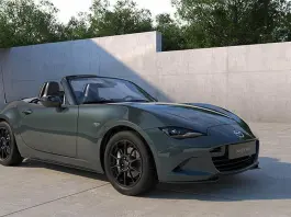 Mazda MX-5 accende il Minardi Day, debutta in pista la nuova Yakudo