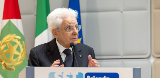 Violenza sulle donne, Mattarella “E’ un’emergenza di primaria importanza”