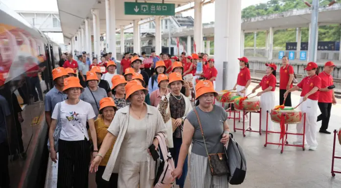 Cina, +1,5% negli investimenti per treni e binari tra gennaio e agosto