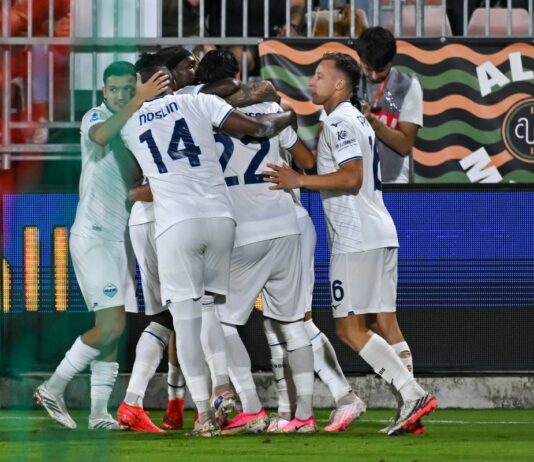 La Lazio batte il Venezia 2-0 e aggancia Roma e Inter in testa