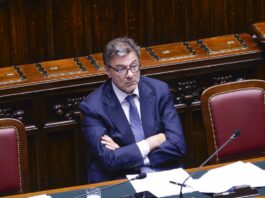 Deficit/Pil a -3,1%, Giorgetti “L’Italia non esce dalla procedura d’infrazione”