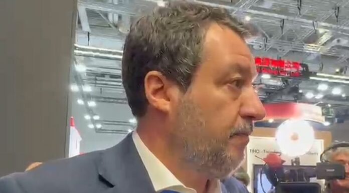 Salvini “Serve scostamento di bilancio da miliardi, manovra sia coraggiosa”