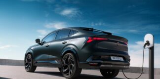 Renault Rafale Hypnotic, la nuova serie limitata da 1.500 esemplari
