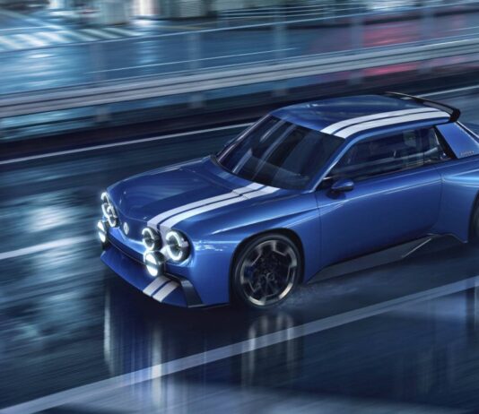 Renault 8 Gordini Concept rinasce a trazione elettrica da 270 cv