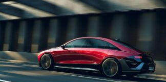 Nuova Hyundai Ioniq 6 N Line, aerodinamica evoluta e fino a 595 km di autonomia